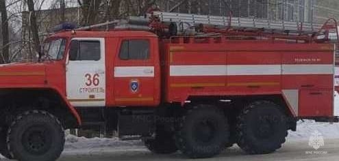 Спасатели МЧС России приняли участие в ликвидации ДТП в городе Строитель Яковлевского городского округа